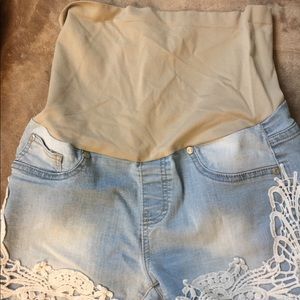 Short maternity size s